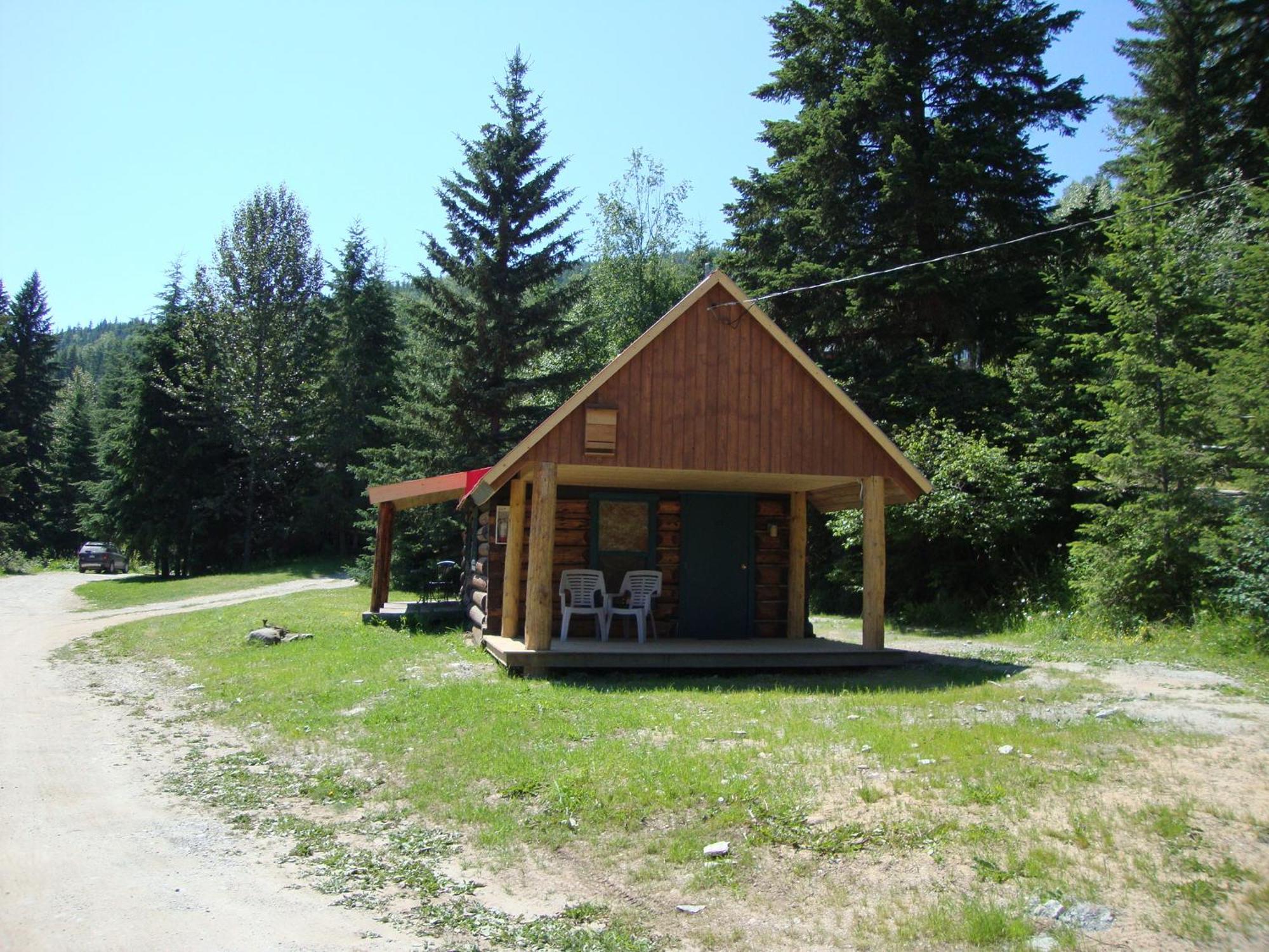Helmcken Falls Lodge Cabin Rooms And Rv Park Clearwater Luaran gambar